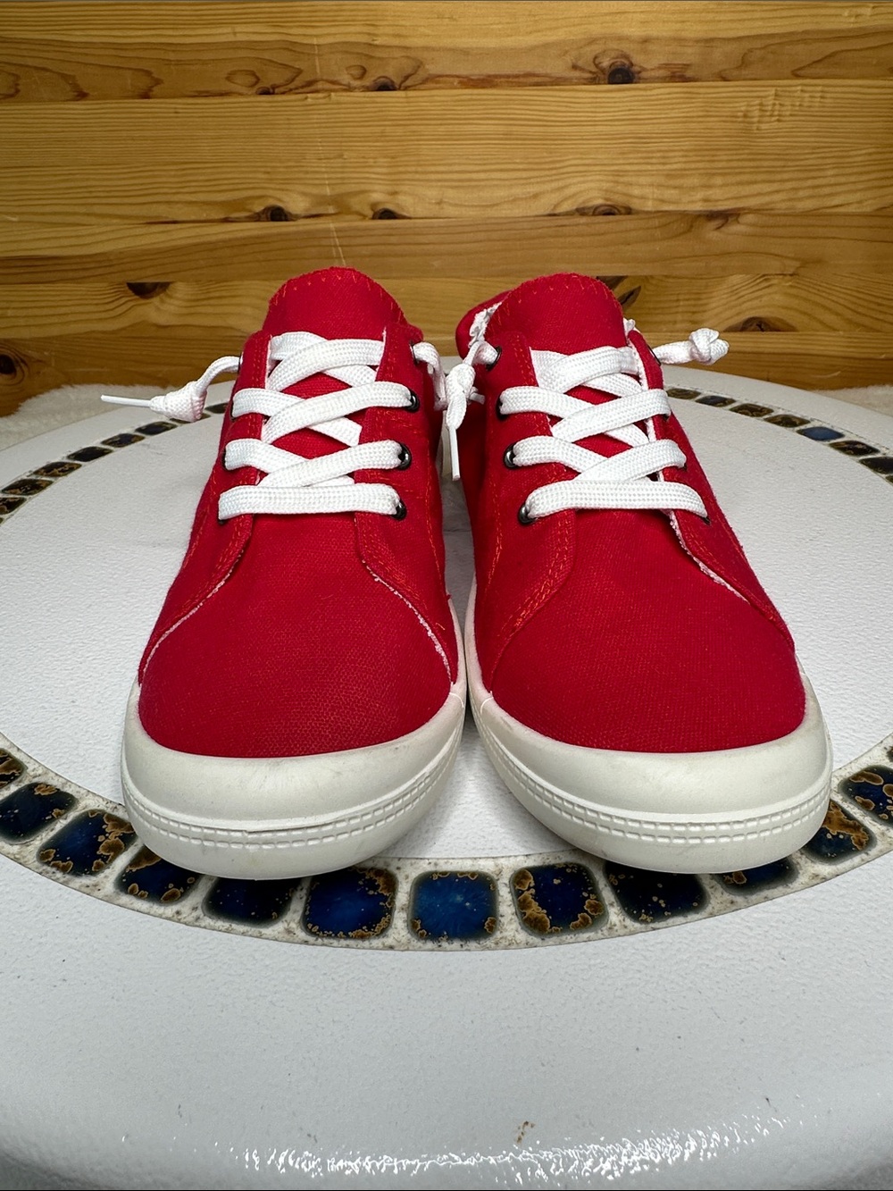 NWOT WEEBOO Women’s Sneakers – Size 11 – Stylish Casual/Fashion Sneakers